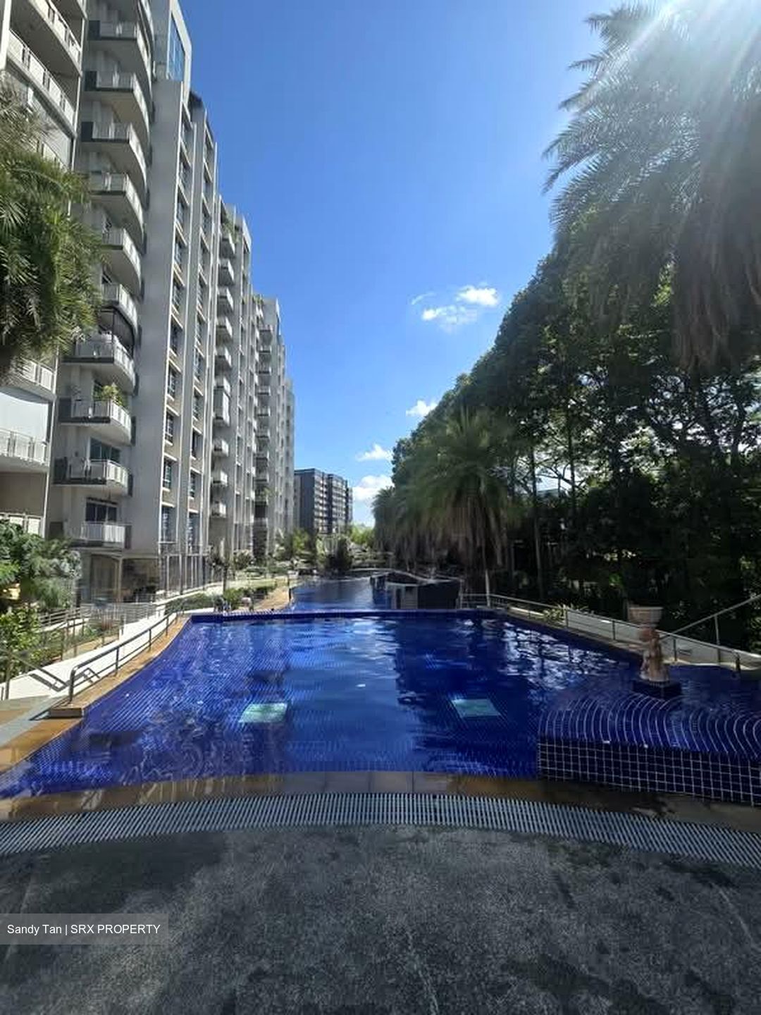 Starville (D14), Condominium #581355341